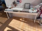 IKEA Sidetable Besta. Metal. Lakwit., Ophalen, Zo goed als nieuw