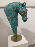Paardenhoofd sculptuur van Raghad uit Montreuil, Antiek en Kunst, Kunst | Beelden en Houtsnijwerken, Ophalen of Verzenden