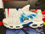Nike Air Max Plus TN 'White Graffiti' EU41 2022, Colosseum 1, 1213 NL Hilversum, Nederland, Wit, Nike, Ophalen of Verzenden