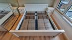 Tweepersoonsbed 180x200 Elektrische Lattenbodem nachtkastjes, Ophalen, Wit, Tweepersoons, Landelijk