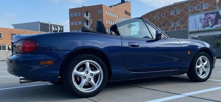 Mazda MX-5 1.6 I 2001 Blauw, Auto's, Mazda, Particulier, MX-5, Airbags, Centrale vergrendeling, Elektrische buitenspiegels, Lichtmetalen velgen