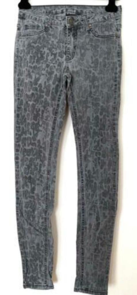 2-Bizzy jeans maat 36, Kleding | Dames, Spijkerbroeken en Jeans, Zo goed als nieuw, W28 - W29 (confectie 36), Grijs, Ophalen of Verzenden