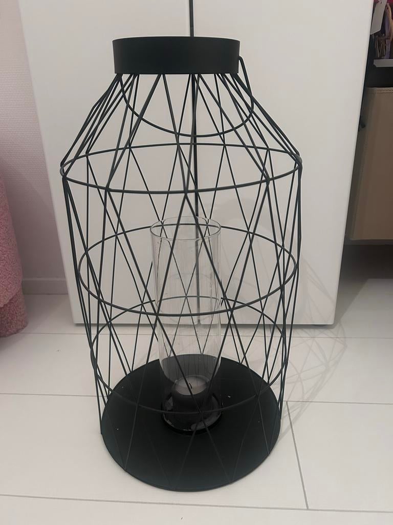 Grote zwarte metalen windlicht / kandelaar, Ophalen, 25 tot 50 cm, Zwart, Zo goed als nieuw