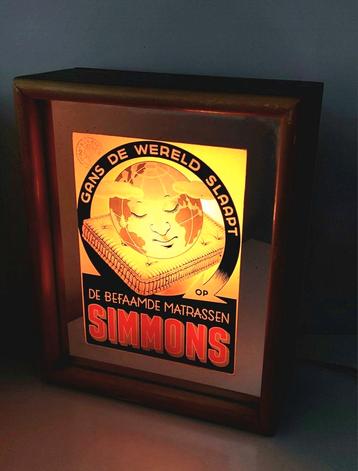 Oude Lichtreclame / Lichtbakje
van Simmons Matrassen. beschikbaar voor biedingen