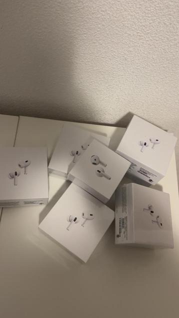 Airpods Pro 2 & Airpods 4 Nieuw & Gesealed! beschikbaar voor biedingen