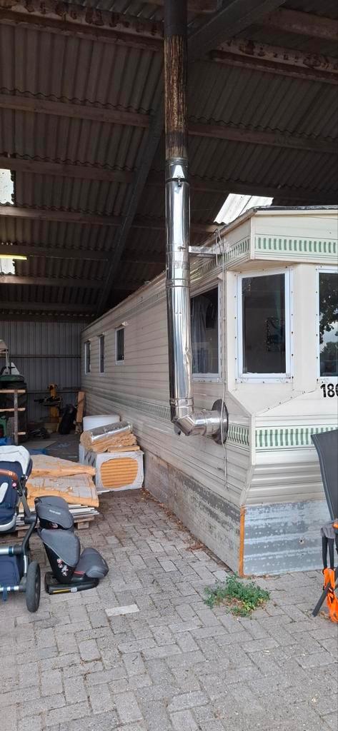 Stacaravan te koop - Perfect voor renovatie!, Caravans en Kamperen, Stacaravans, Ophalen