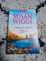 Roman: Susan Wiggs - Achter de wolken, Ophalen of Verzenden, Nieuw, Susan Wiggs