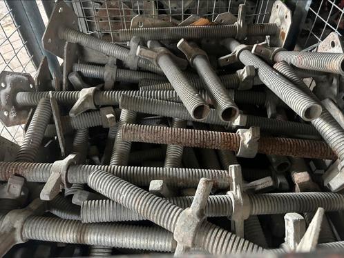 Partij Gebruikte Voetspindels / Schroefspindels! Steiger, Doe-het-zelf en Verbouw, Steigers, Gebruikt, Gevelsteiger, 2 tot 5 meter