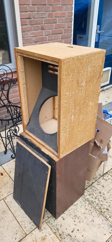 Karlsson speaker kast, Audio, Tv en Foto, Luidsprekers, Zo goed als nieuw, 120 watt of meer, Overige merken, Ophalen