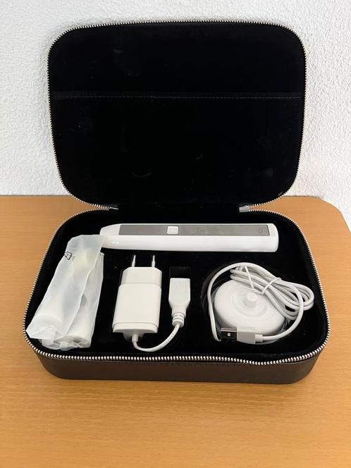 Silk’n Toothwave sonische tandenborstel met Etui en borstels, Witgoed en Apparatuur, Persoonlijke-verzorgingsapparatuur, Zo goed als nieuw