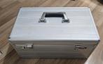 Aluminium Beautycase, Sieraden, Tassen en Uiterlijk, Beautycases, Gebruikt, Hardcase, Ophalen, Met slot