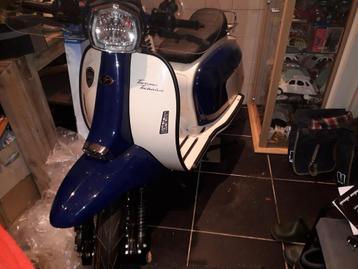 SCOMADI TT125 MOTOR SCOOTER beschikbaar voor biedingen