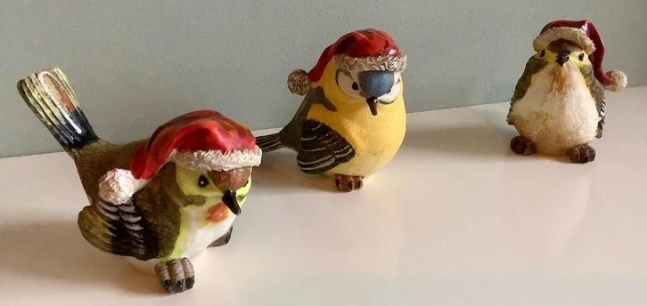3 kerstvogels 8 cm hoog geschikt voor buiten en binnen, Diversen, Kerst, Zo goed als nieuw, Ophalen of Verzenden