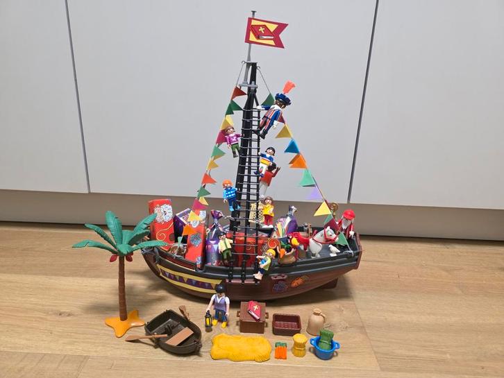 Playmobil stoomboot pakjesboot Sinterklaas en zwarte piet, Kinderen en Baby's, Speelgoed | Playmobil, Zo goed als nieuw, Ophalen of Verzenden