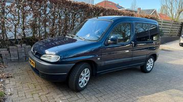 Peugeot Partner 1.6 16V Combispace 2001 Blauw beschikbaar voor biedingen