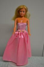 OPRUIMING: mooie mattel barbie pop van 1966 NR 5882, Verzamelen, Ophalen of Verzenden, Zo goed als nieuw, Pop