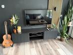 IKEA BESTÅ TV-meubel – zwartbruin – 180 x 40 x 38 cm, Ophalen, Kunststof, 150 tot 200 cm, Zo goed als nieuw