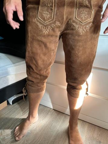 Originele Lederhose Country Maddox – Maat 54 Taille 104 cm. beschikbaar voor biedingen
