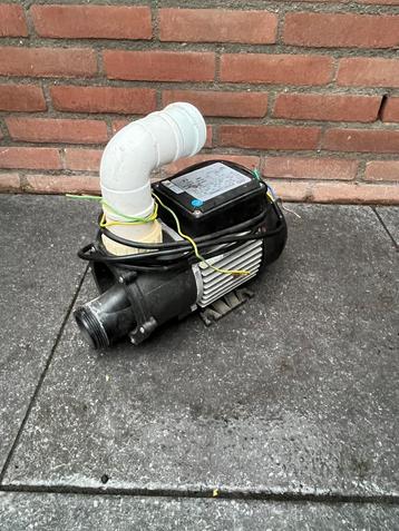 pomp jacuzzi  beschikbaar voor biedingen