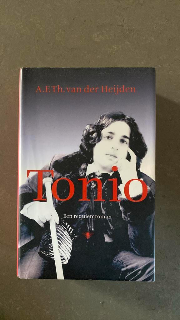 A.F.Th. van der Heijden - Tonio, Boeken, Literatuur, Zo goed als nieuw, Ophalen of Verzenden