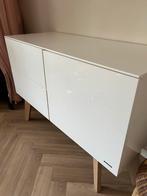 Kidsmill ledikant en commode hoogglans wit en neutrale poten, Ophalen, Zo goed als nieuw, Jongetje of Meisje