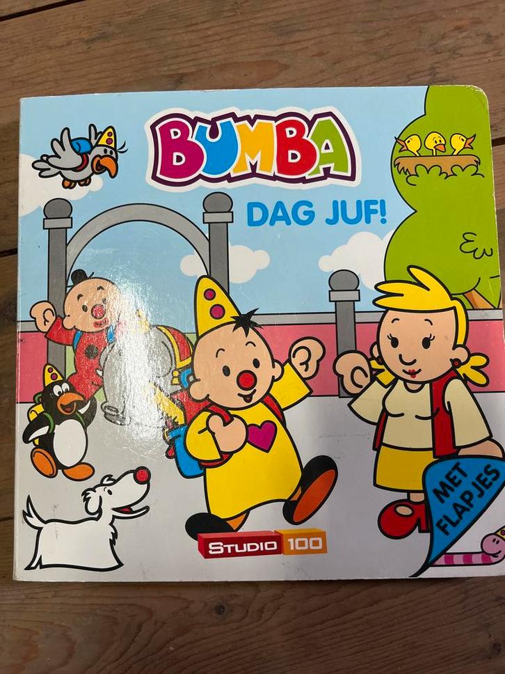 Bumba Dag Juf! Flapjesboek, Boeken, Kinderboeken | Baby's en Peuters, Gelezen, 1 tot 2 jaar, Uitklap-, Voel- of Ontdekboek, Ophalen of Verzenden