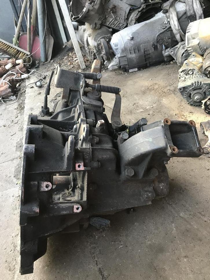 peugoet boxer 2.5tdi  versnellingsbak 5 bak, Auto-onderdelen, Transmissie en Toebehoren, Peugeot, Gebruikt, Ophalen of Verzenden