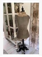 Duivenborst look, antieke paspop, mannequin, op houten voet, Antiek en Kunst, Ophalen of Verzenden