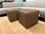 2 Nieuw Eyye Kub Hockers 47 Cera Clay leer Voetenbank Poef, Huis en Inrichting, Rond, Nieuw, Leer, 50 tot 75 cm