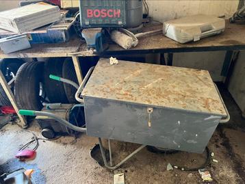 Gereedschaps kruiwagen beschikbaar voor biedingen
