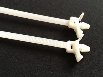 500 st Kabelbinder met montagevoet Tbv kabelboom, Tierap beschikbaar voor biedingen