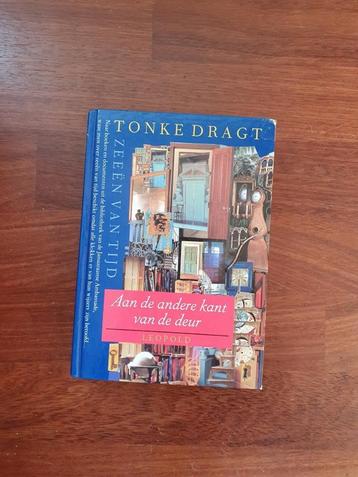 Aan de andere kant van de deur  van  Tonke Dragt  beschikbaar voor biedingen