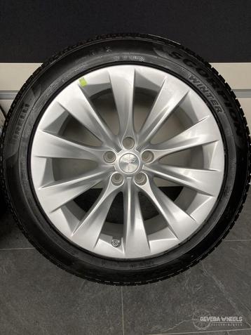 20” originele Tesla Model X velgen winterbanden NIEUW 5x120  beschikbaar voor biedingen