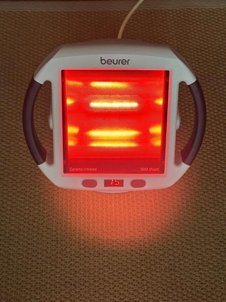 Beurer Infraroodlamp IL 50 – Warmte- en Lichttherapie, 300 W, Witgoed en Apparatuur, Persoonlijke-verzorgingsapparatuur, Zo goed als nieuw