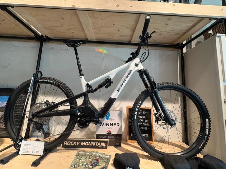 Rocky Mountain Instinct Powerplay Ebike Mountainbike Large, Fietsen en Brommers, Fietsen | Mountainbikes en ATB, Nieuw, Overige merken