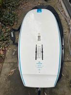 Allround wingboard AK Phazer 110 liter in goede staat, Watersport en Boten, Wingsurfen, Ophalen of Verzenden, Zo goed als nieuw