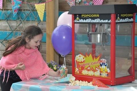 Verhuur funfoon (popcorn en/of Suikerspin), Hobby en Vrije tijd, Feestartikelen | Verhuur, Overige, Ophalen