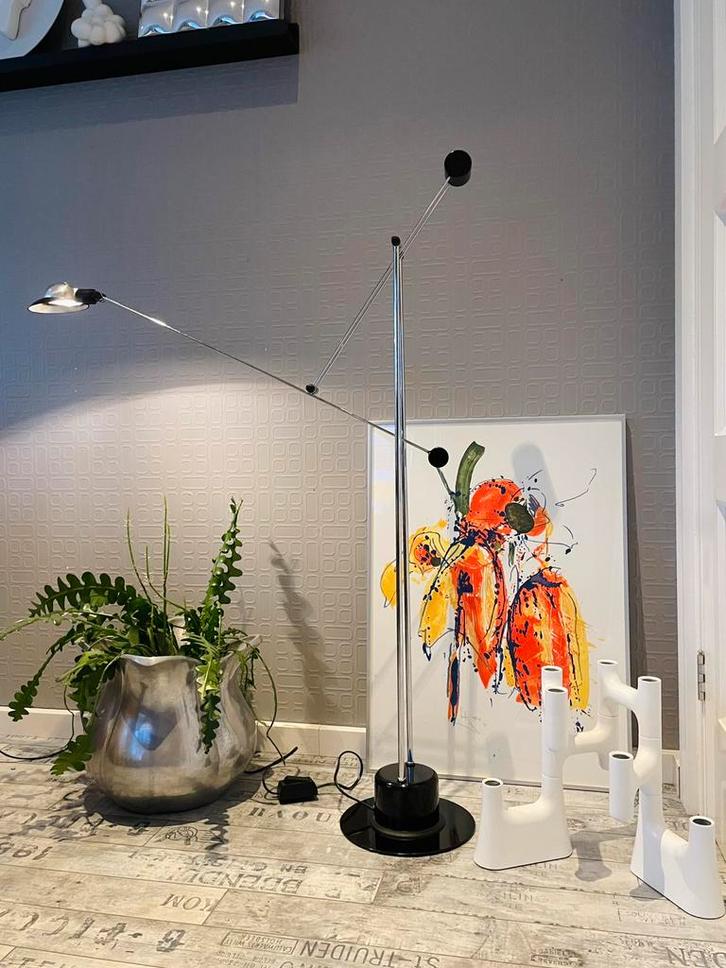 Contragewicht design Vloerlamp 1980’s, Huis en Inrichting, Lampen | Vloerlampen, Zo goed als nieuw, 100 tot 150 cm, Metaal, Ophalen of Verzenden