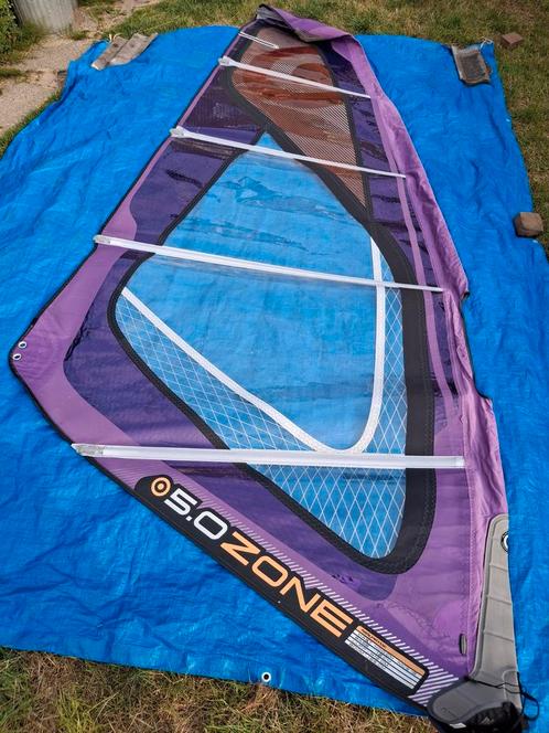 Neilpryde Zone 5.0m2 surfzeil, Watersport en Boten, Windsurfen, Gebruikt, Zeil, Minder dan 250 cm, Met draagtas, 5 tot 7 m², Ophalen