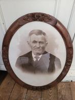 Antieke ovale houten lijst met glas en foto, Huis en Inrichting, Woonaccessoires | Lijsten, Heikant 21 Kaatsheuvel, Minder dan 50 cm