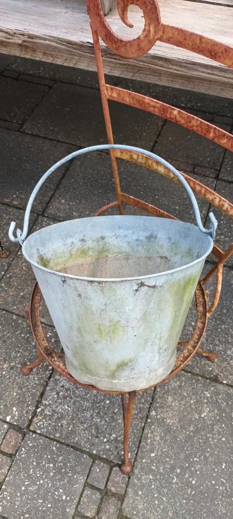 Hele oude zinken emmer met hengsel 35 x 25 cm, Antiek en Kunst, Curiosa en Brocante, Ophalen of Verzenden