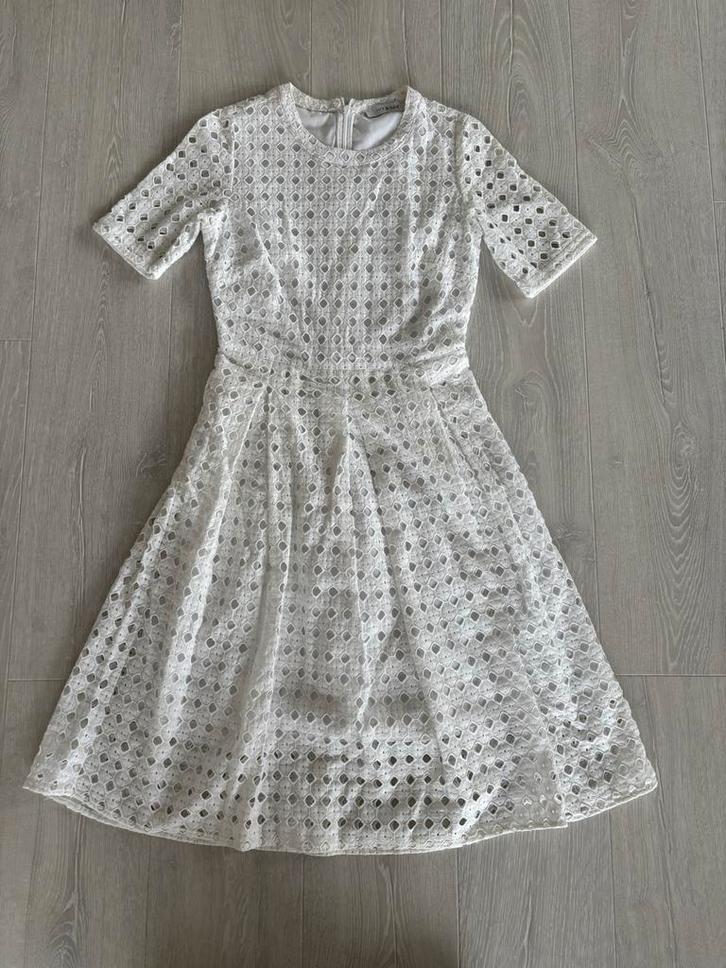 Ivy & Oak Witte Broderie Jurk - Maat 36, Kleding | Dames, Jurken, Zo goed als nieuw, Maat 36 (S), Wit, Knielengte, Ophalen of Verzenden