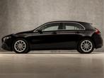 Mercedes-Benz A-Klasse 200 Sport 164Pk Automaat (GROOT NAVI,, Auto's, Mercedes-Benz, Gebruikt, 4 cilinders, Leder en Stof, Zwart