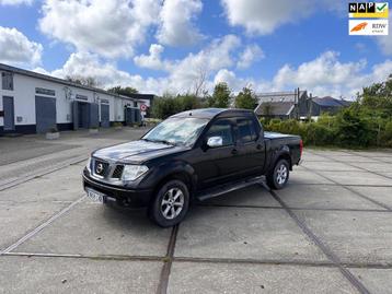 Nissan Navara 2.5 dCi SE Double CabineAutomaat.4X4.Clima.4X4 beschikbaar voor biedingen