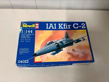 Te Koop Model Vliegtuig IAI Kfir C-2 Revell 04022 beschikbaar voor biedingen