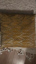 Okergeel velours sissyboy kussen, Huis en Inrichting, Woonaccessoires | Kussens, Ophalen of Verzenden, Gebruikt, Geel, Vierkant