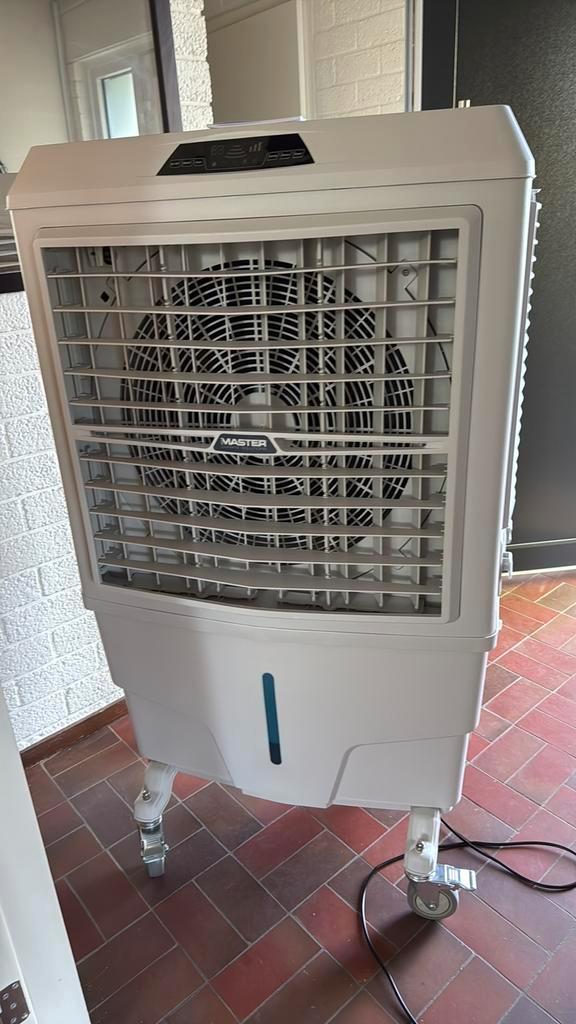 Grote koeler voor grote ruimtes!, Witgoed en Apparatuur, Airco's, Nieuw, Staande ventilator, 100 m³ of groter, 3 snelheden of meer