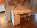 Ikea bureau Micke, Huis en Inrichting, Bureaus, Ophalen, Gebruikt, Bureau