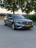 Mercedes-Benz A-Klasse A180 1.6 Blue EFF Aut7 2014 Grijs, 1295 kg, 4 cilinders, 122 pk, 1595 cc
