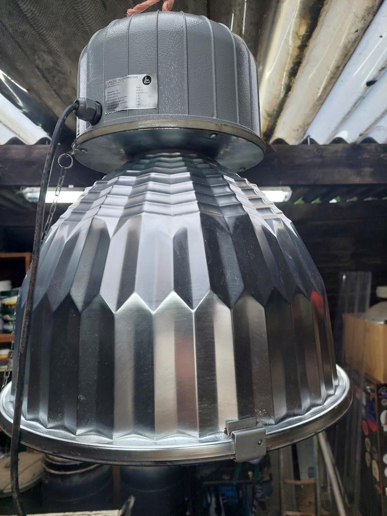 Industriële Habana Lamp - Made in Italy - 28 stuks 300 euro, Ophalen, Gebruikt, Metaal, Minder dan 50 cm